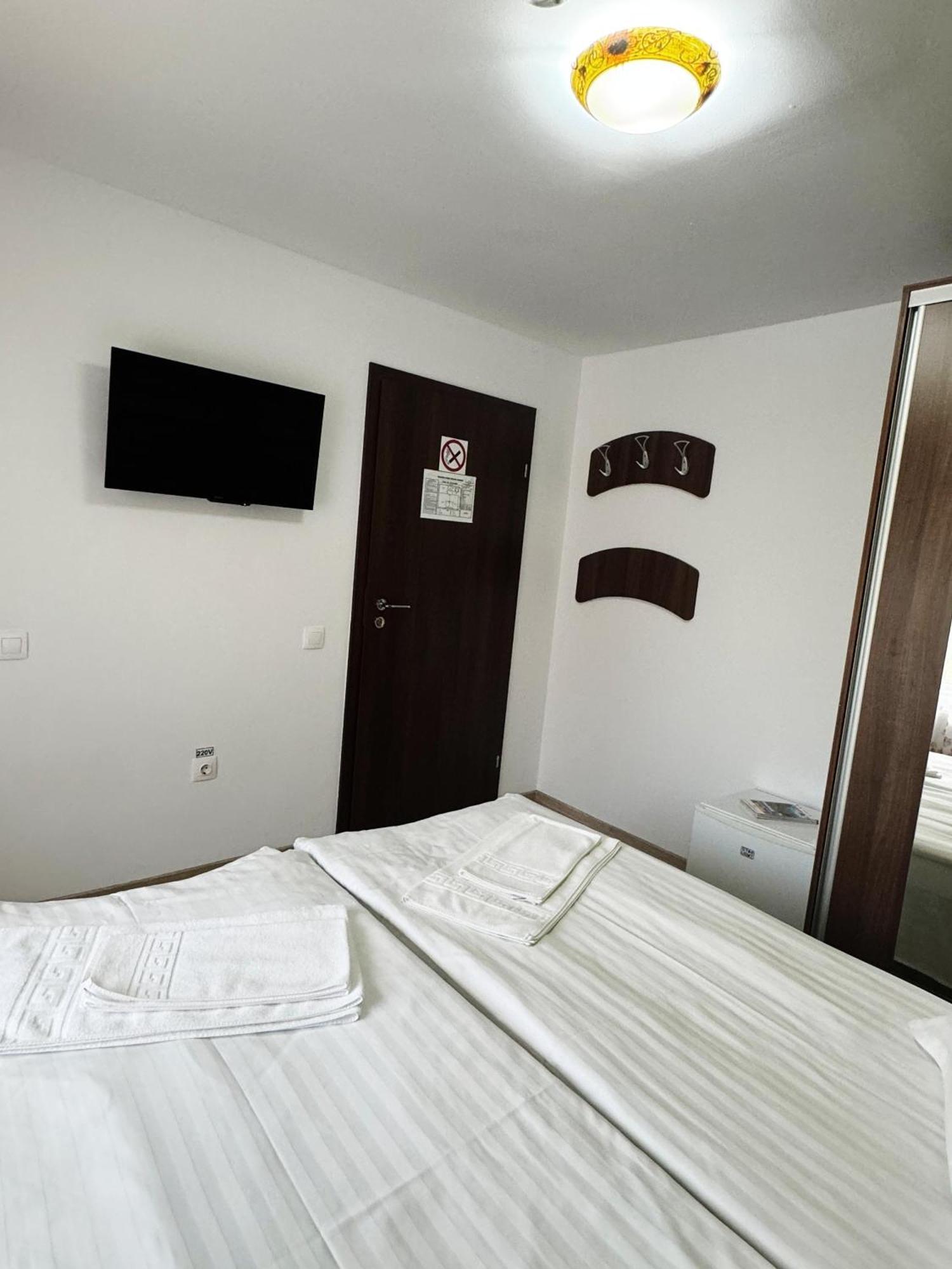 Hotel Carpathian Newstar à Sibiu Extérieur photo