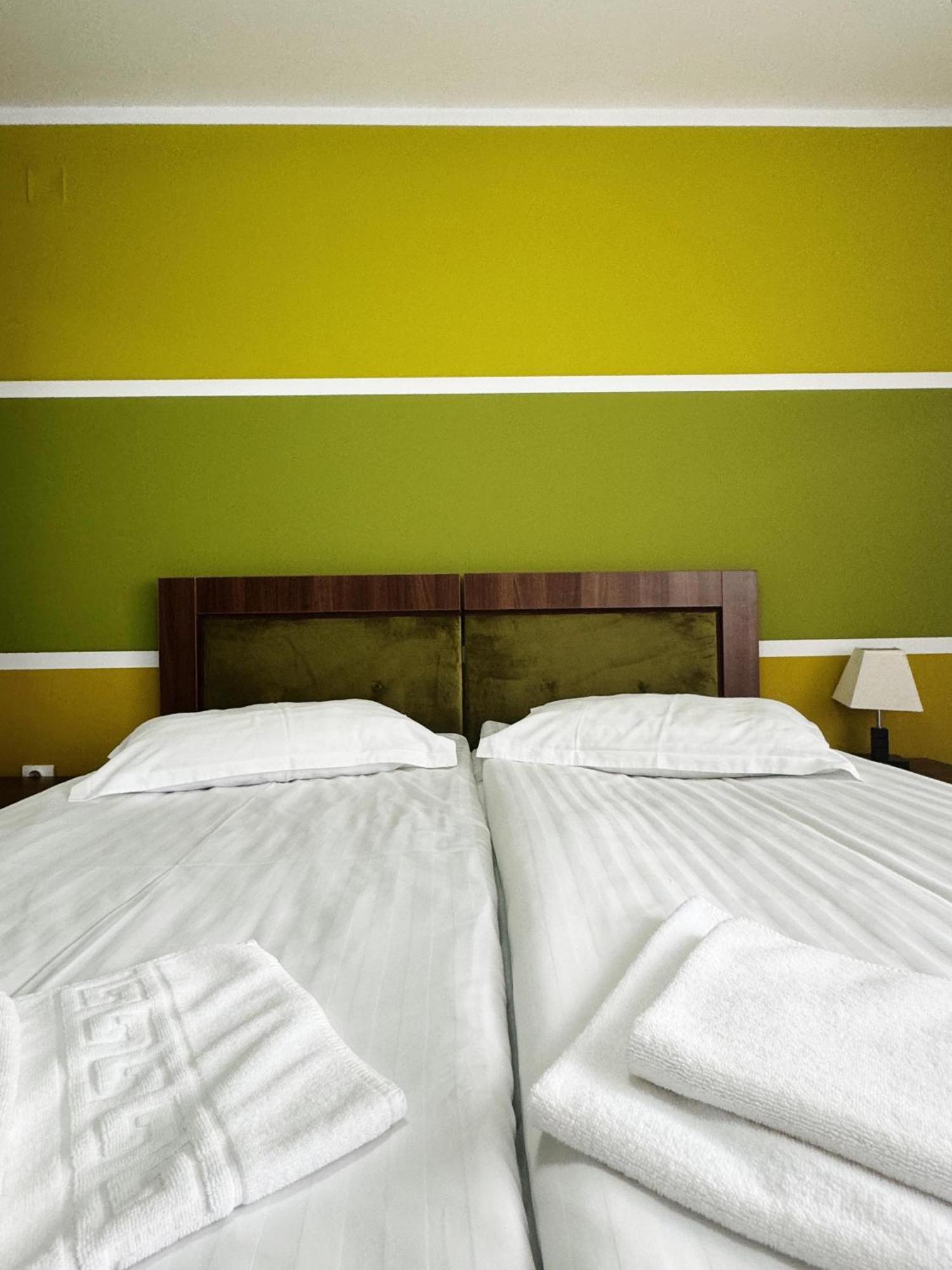 Hotel Carpathian Newstar à Sibiu Extérieur photo